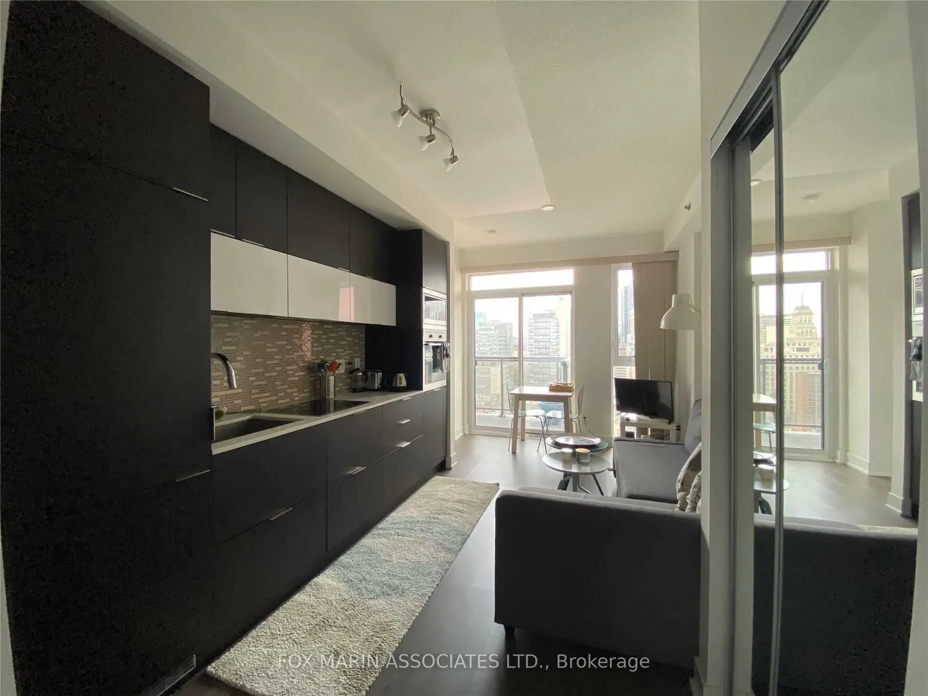 318 Richmond Street, #1904