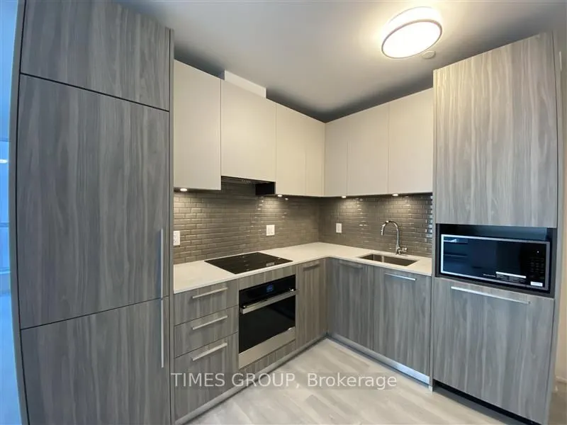 65 Broadway Avenue, #305