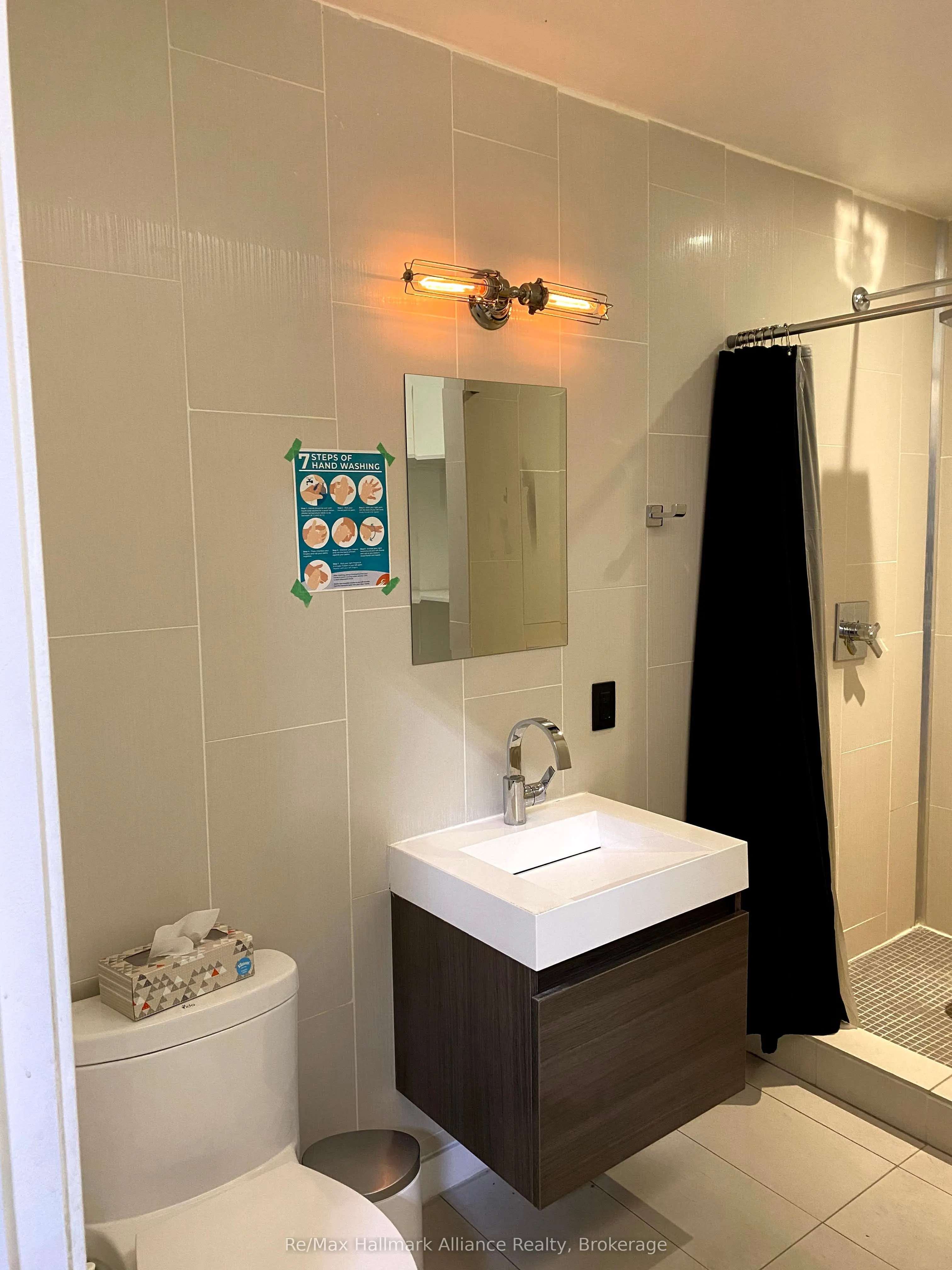 100 Sunrise Avenue, #106b