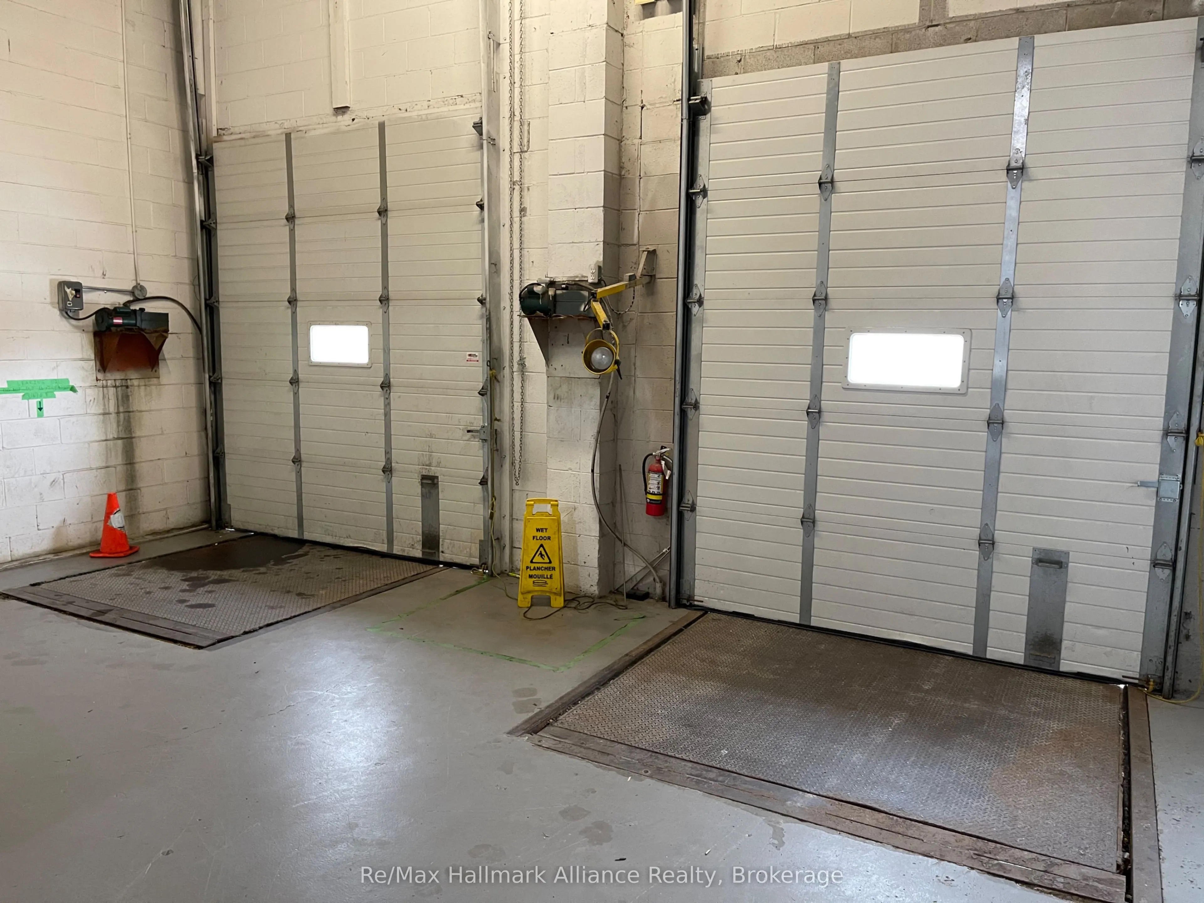 100 Sunrise Avenue, #157