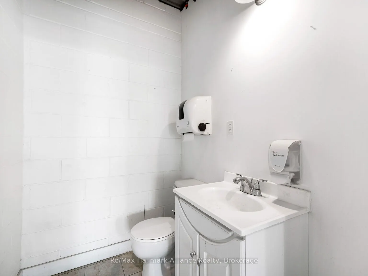 100 Sunrise Avenue, #157