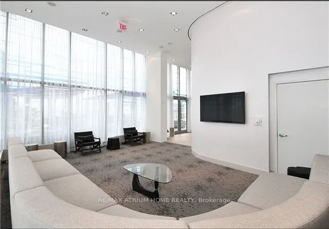 72 Esther Shiner Boulevard, #1105
