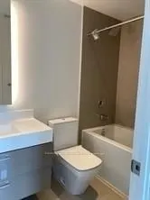 1 Yorkville Avenue, #1502