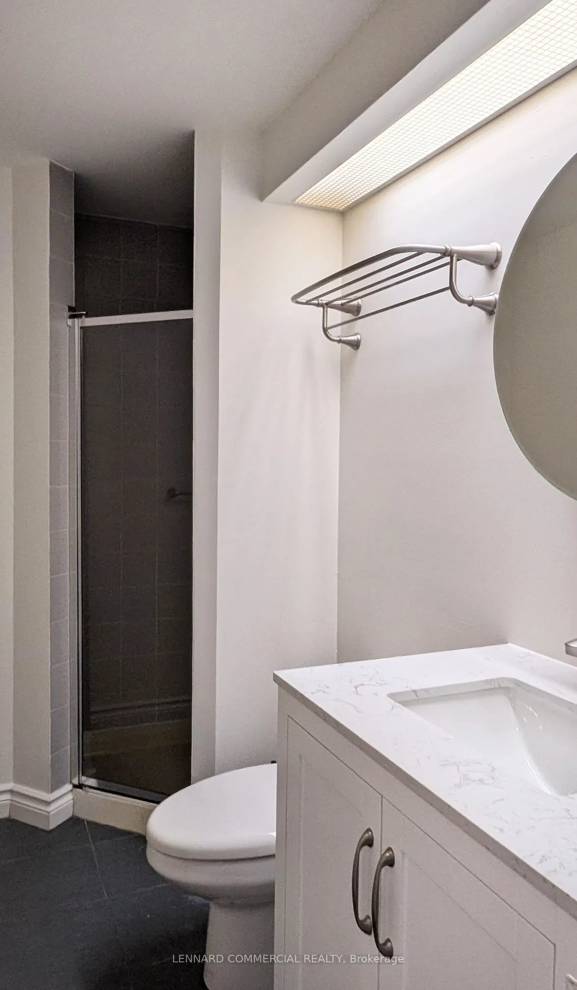 77 Harbour Square, #708