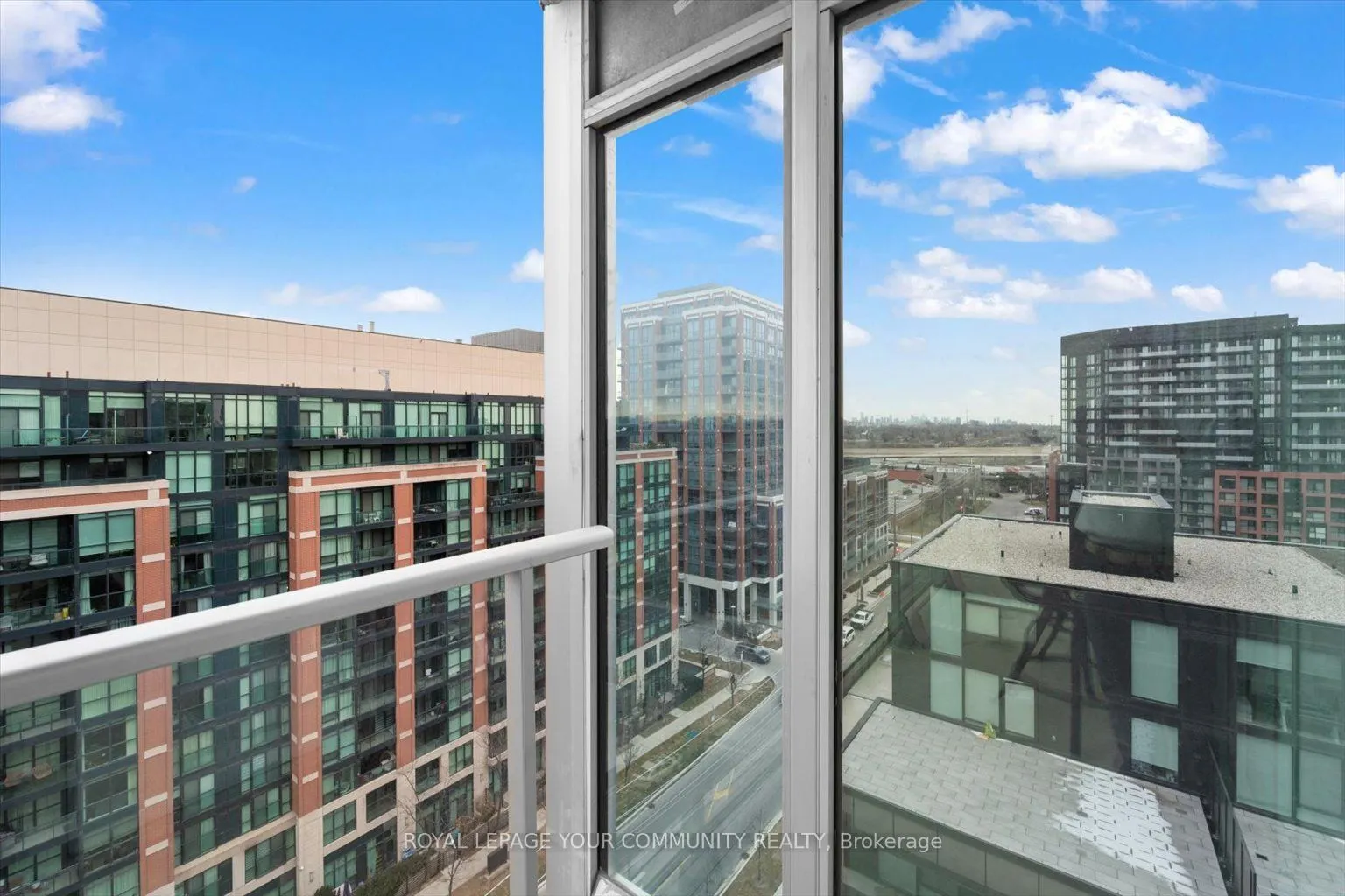555 Wilson Avenue, #1107E