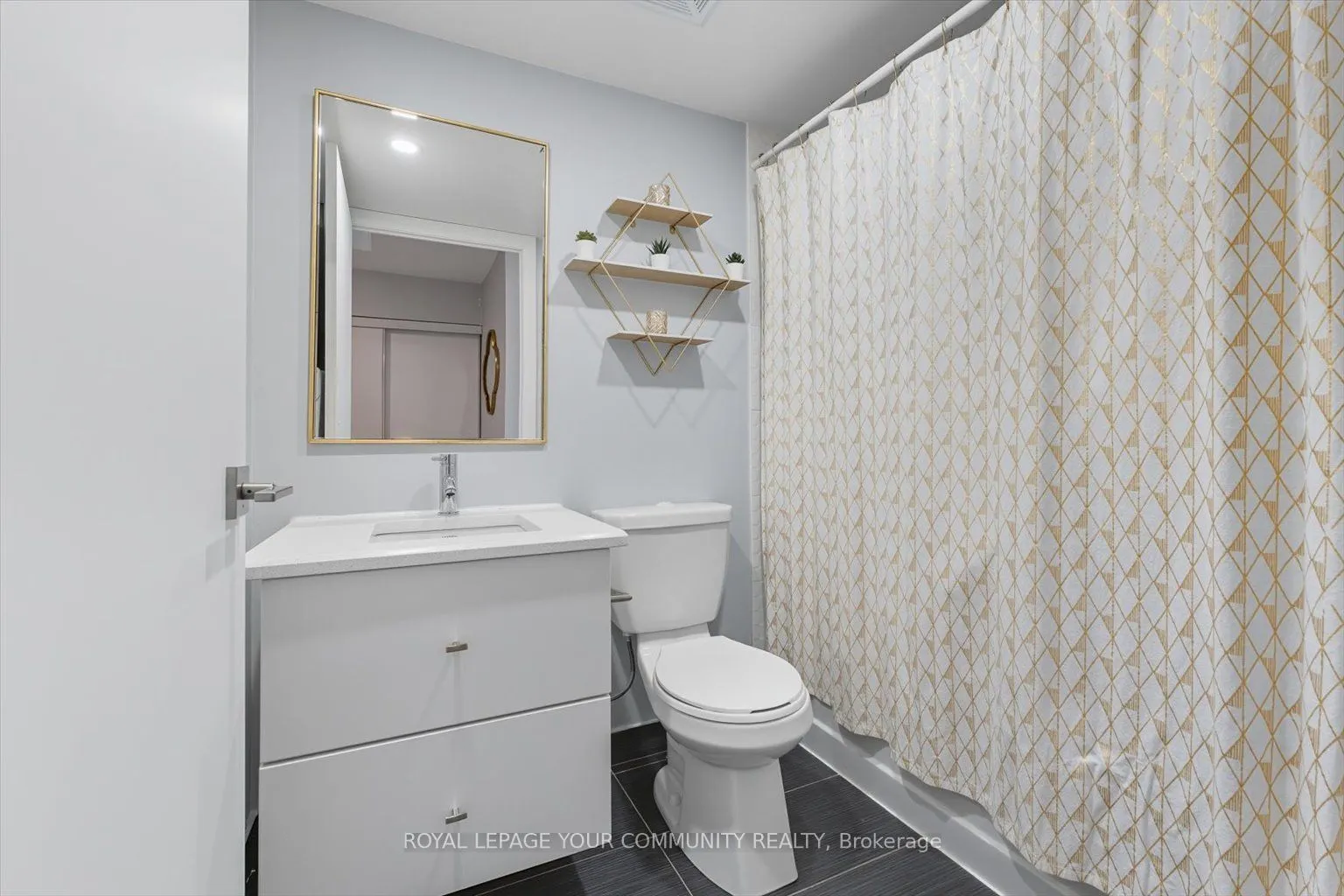 555 Wilson Avenue, #1107E