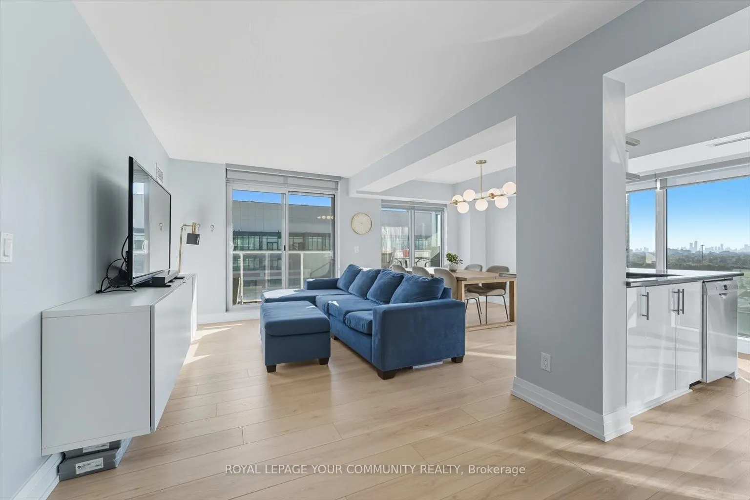 555 Wilson Avenue, #1107E
