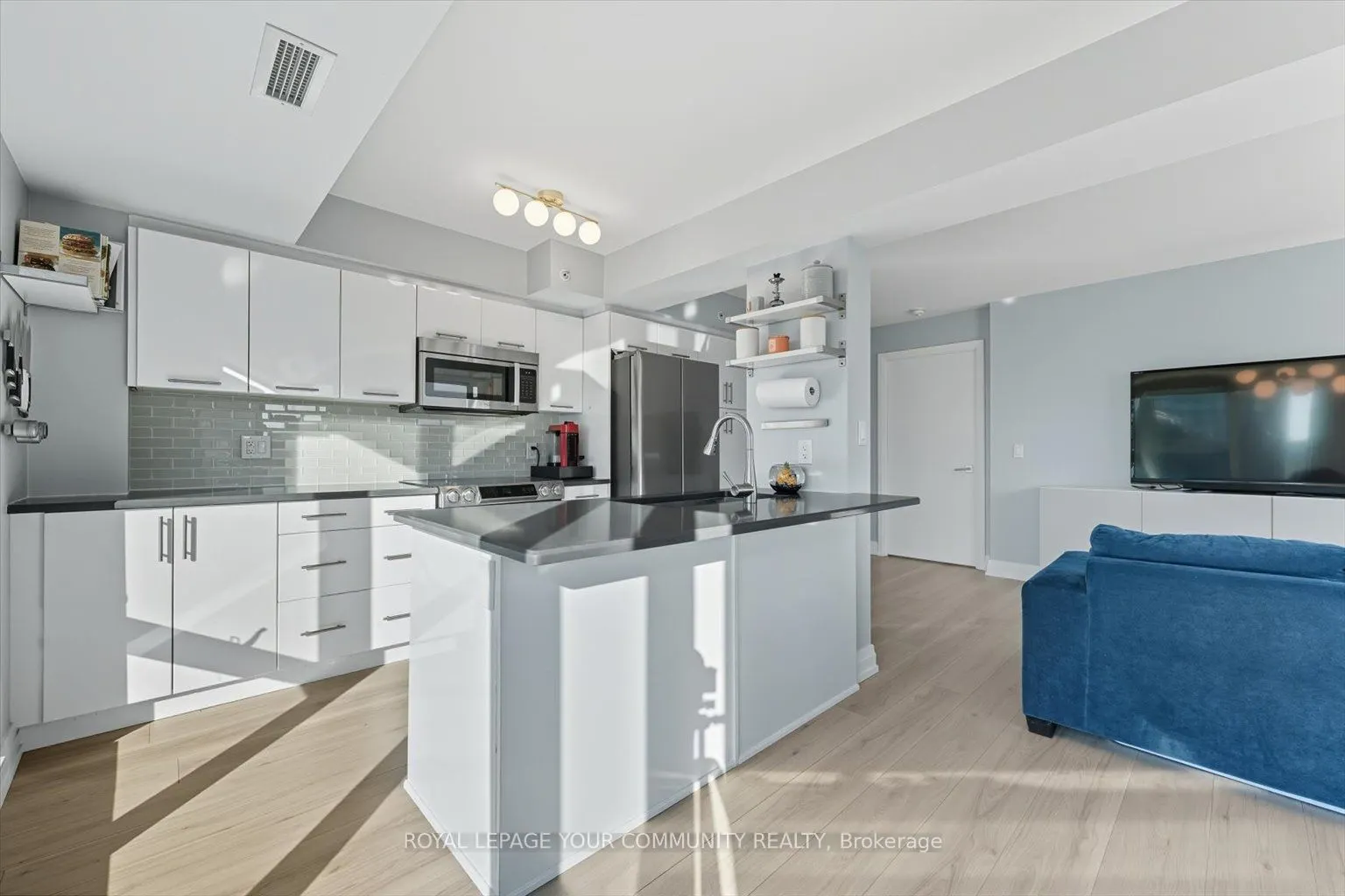 555 Wilson Avenue, #1107E