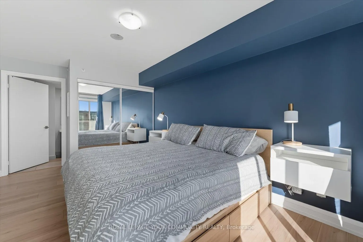 555 Wilson Avenue, #1107E