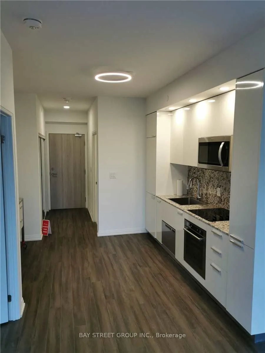 75 Canterbury Place, #2509