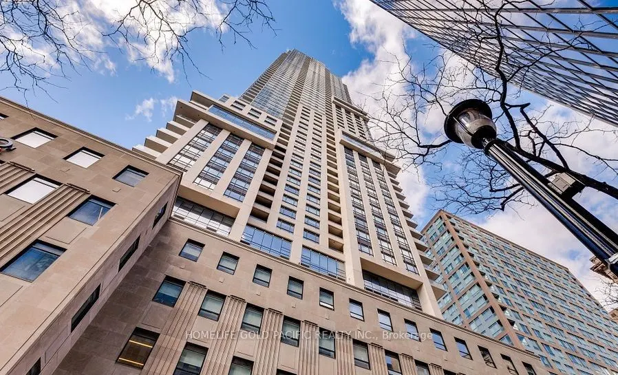 88 Scott Street, #205