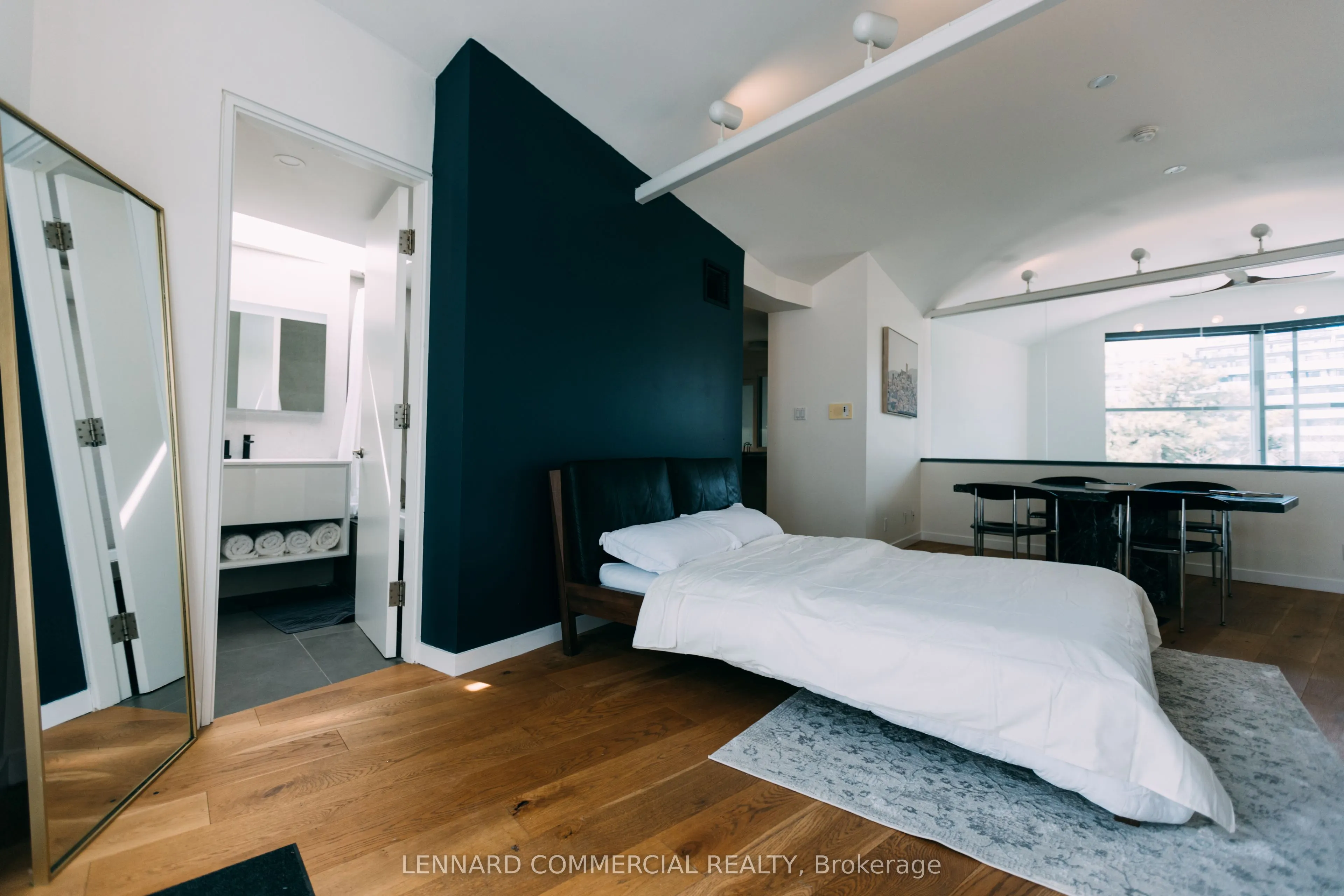 115 Walnut Avenue