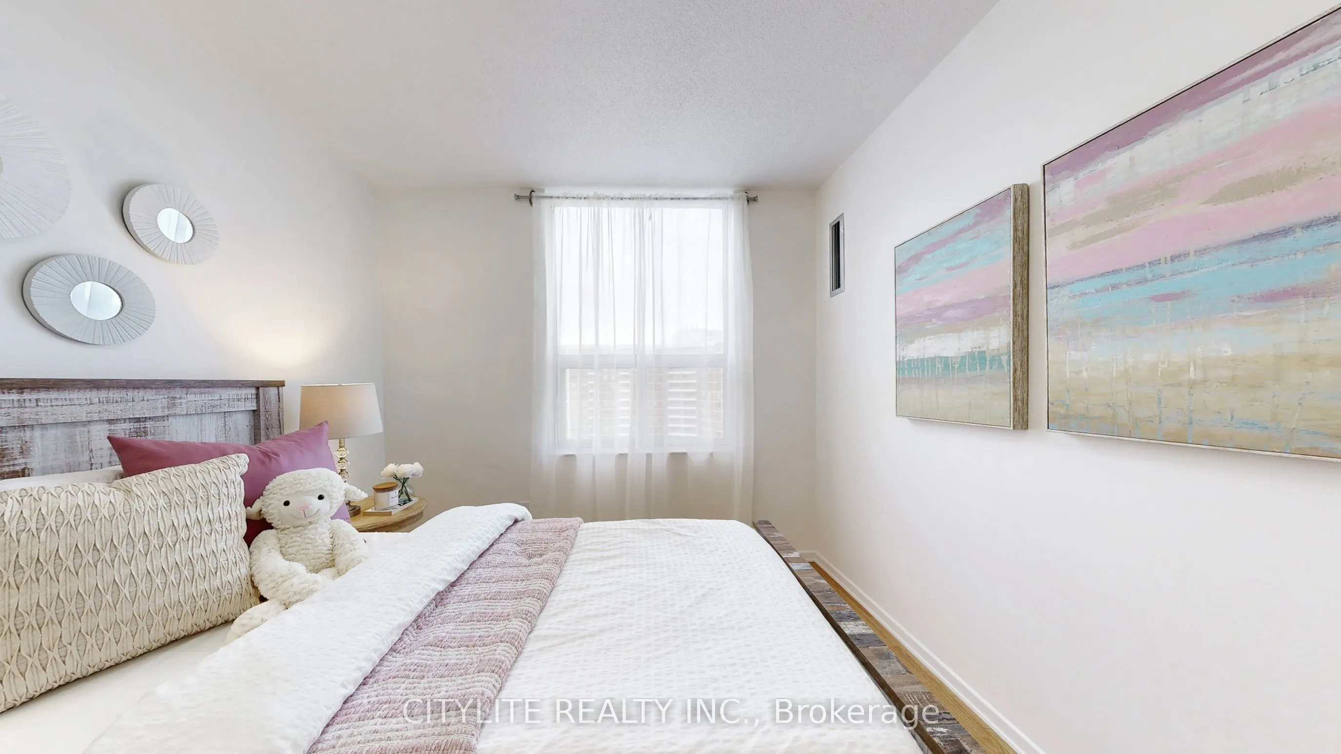10 Edgecliffe Golfway, #1806