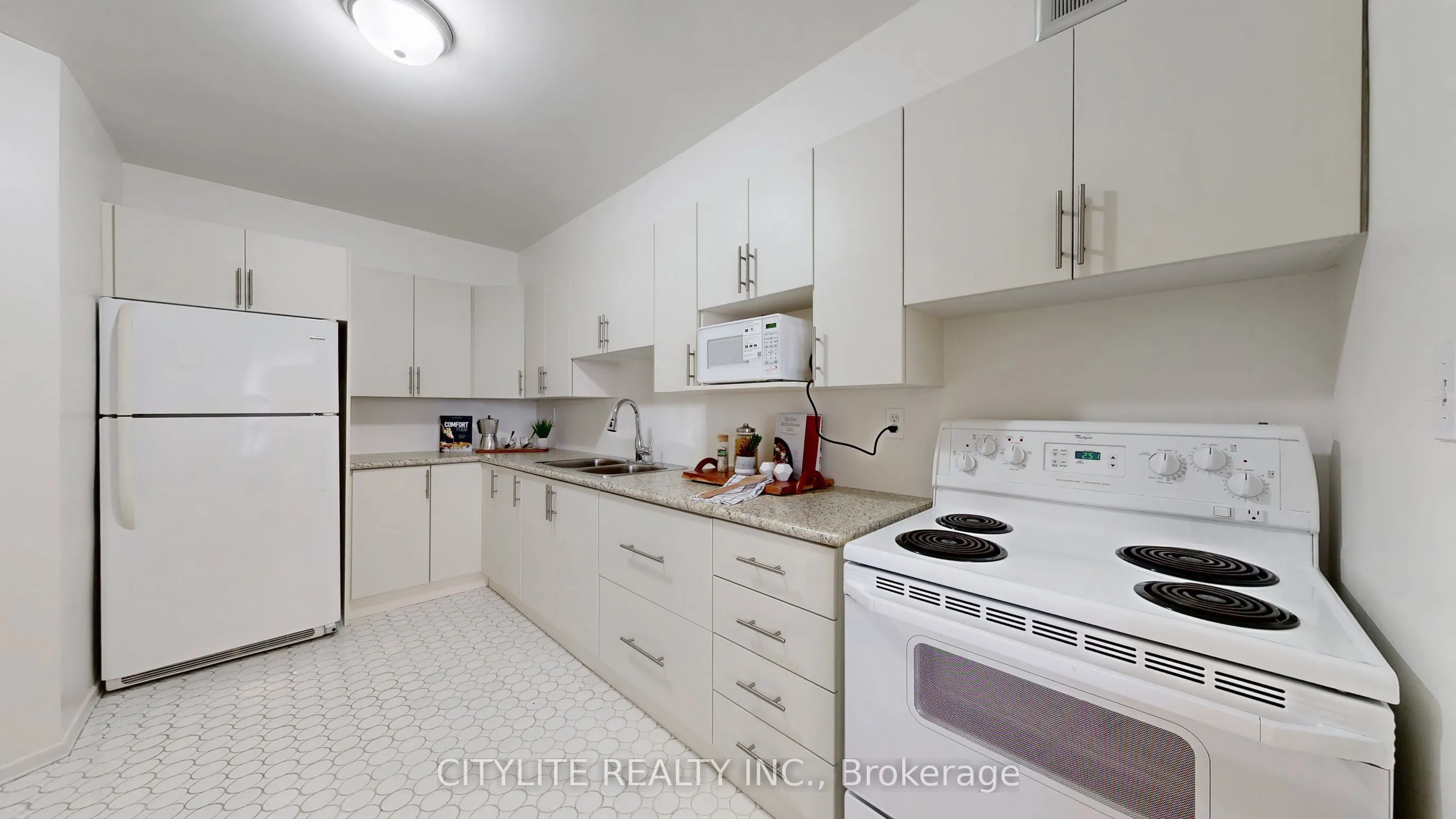 10 Edgecliffe Golfway, #1806