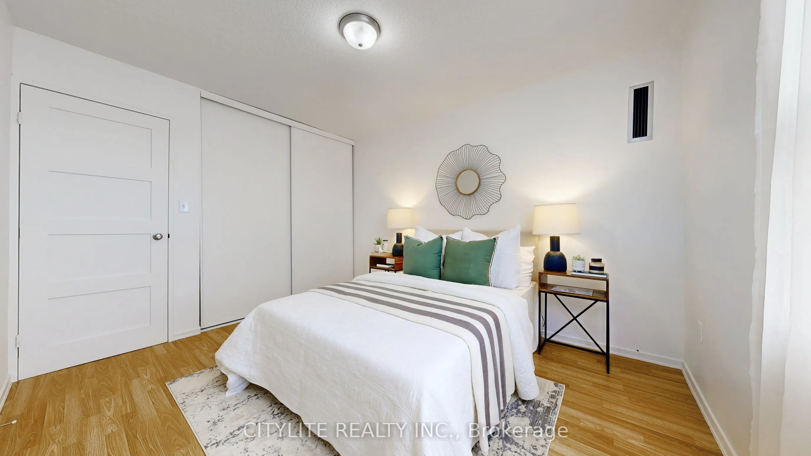 10 Edgecliffe Golfway, #1806