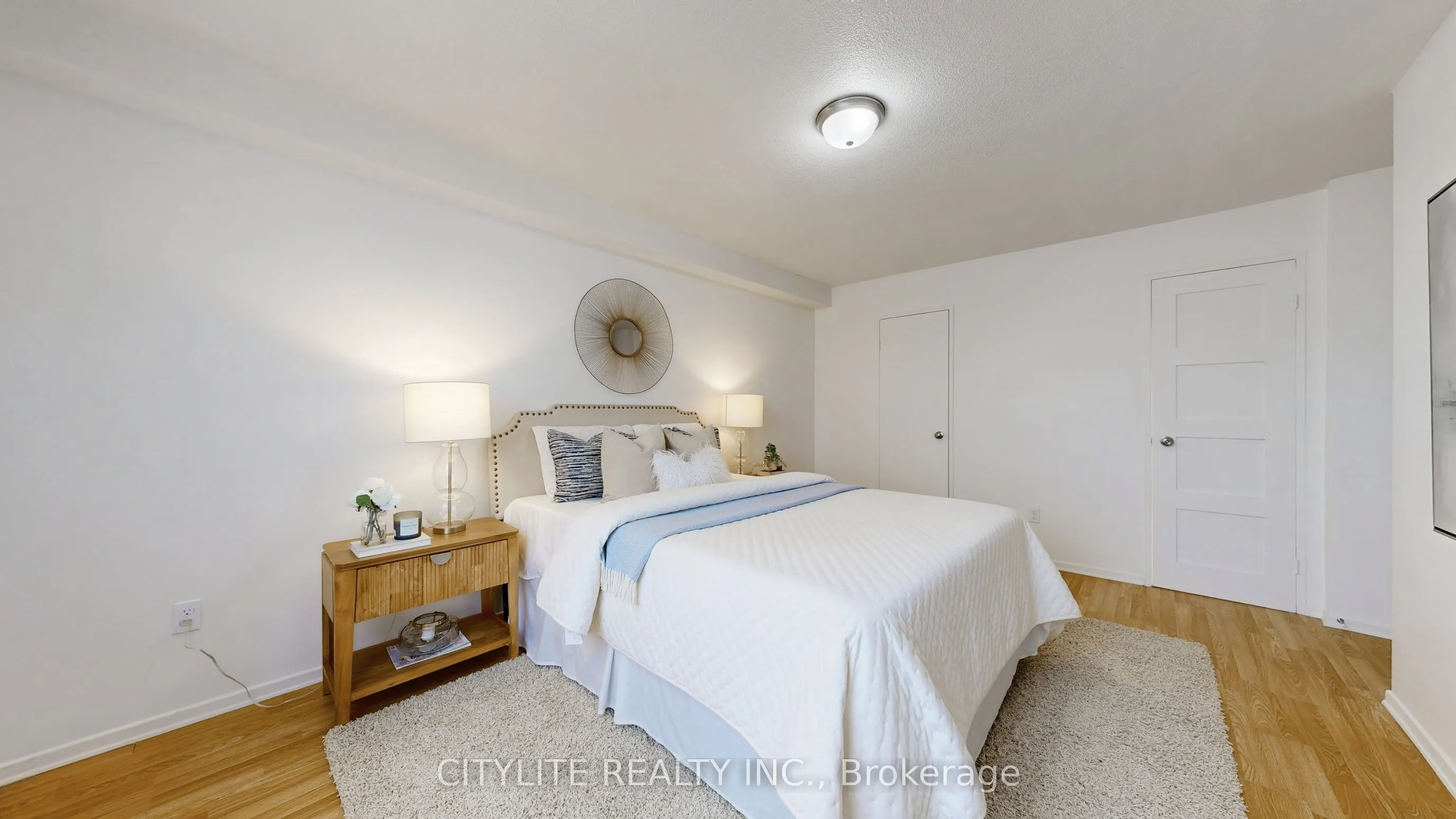 10 Edgecliffe Golfway, #1806