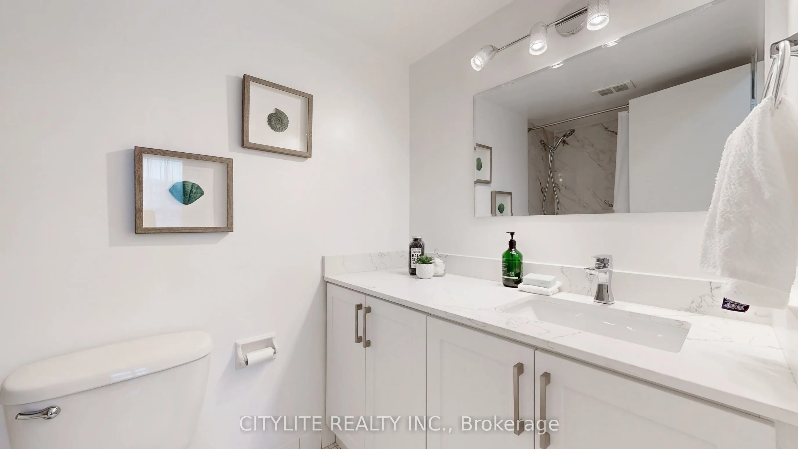 10 Edgecliffe Golfway, #1806
