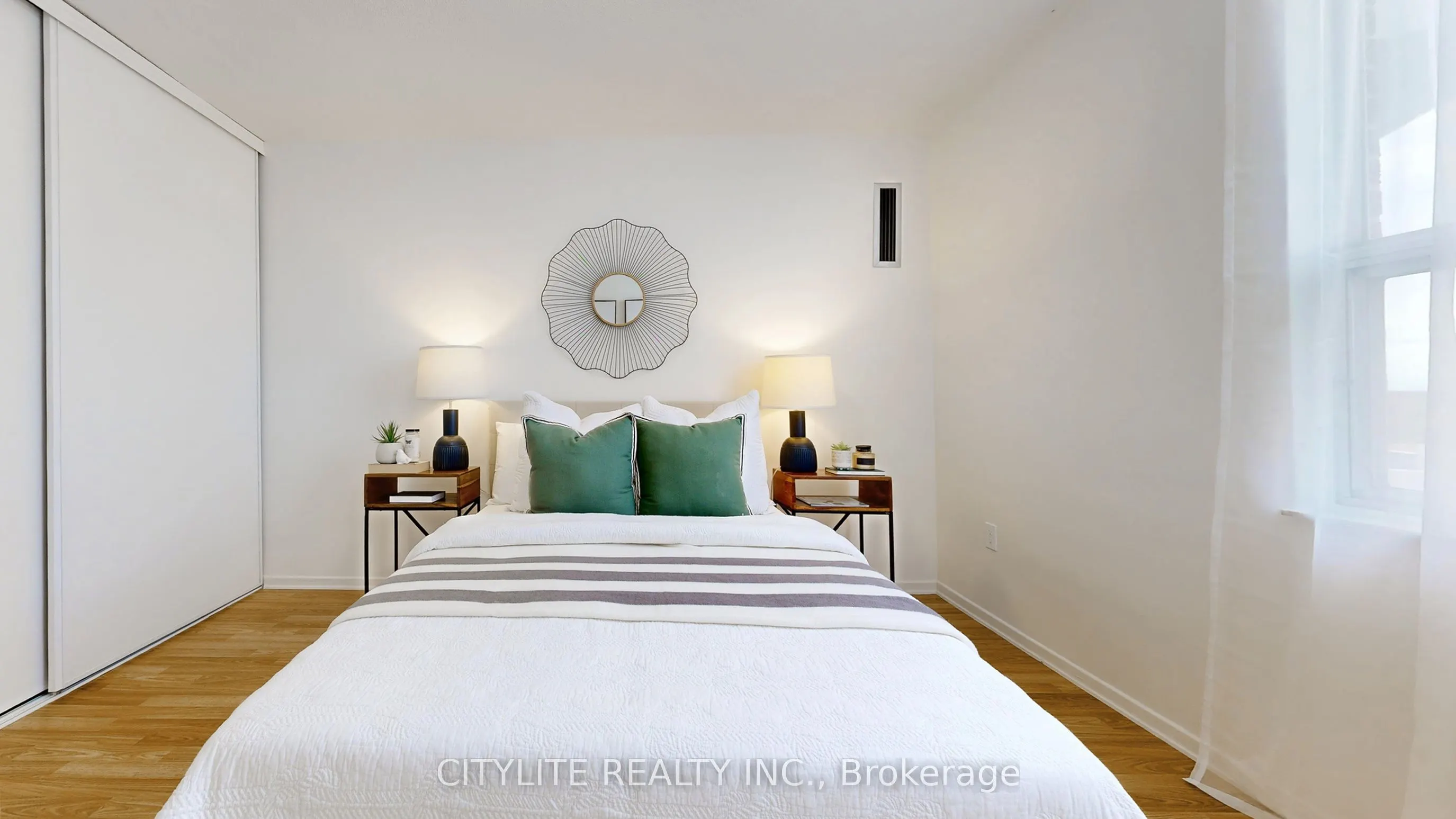 10 Edgecliffe Golfway, #1806