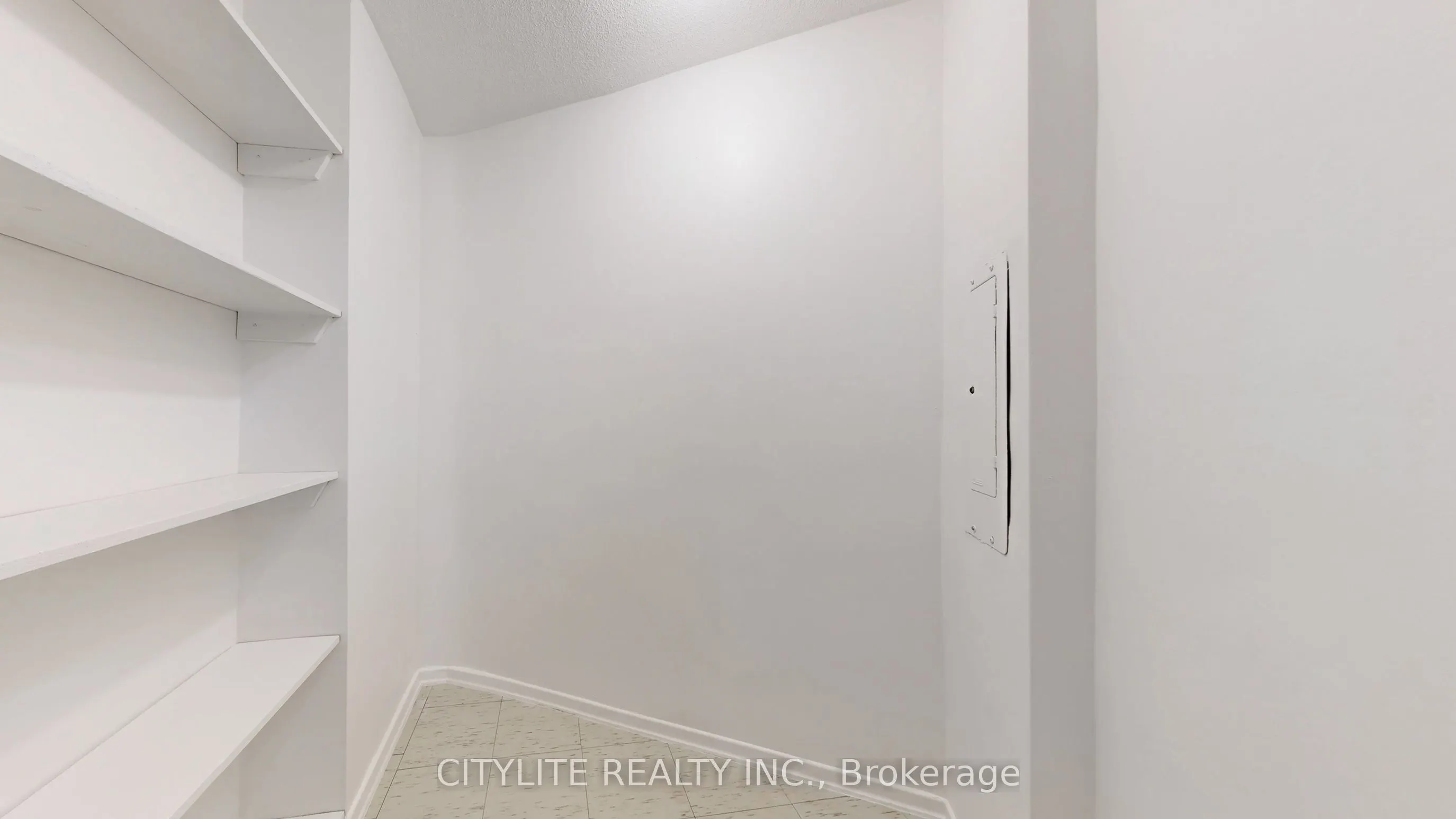 10 Edgecliffe Golfway, #1806