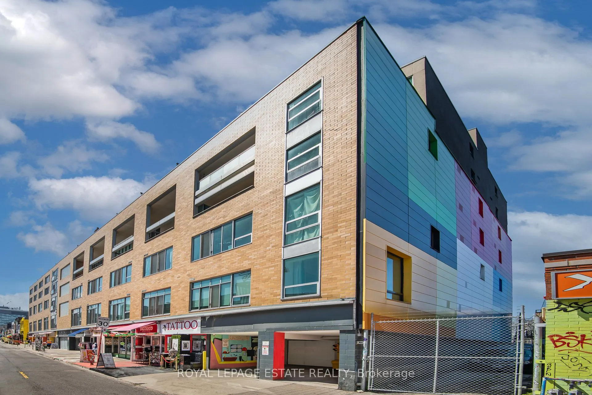160 Baldwin Street, #301