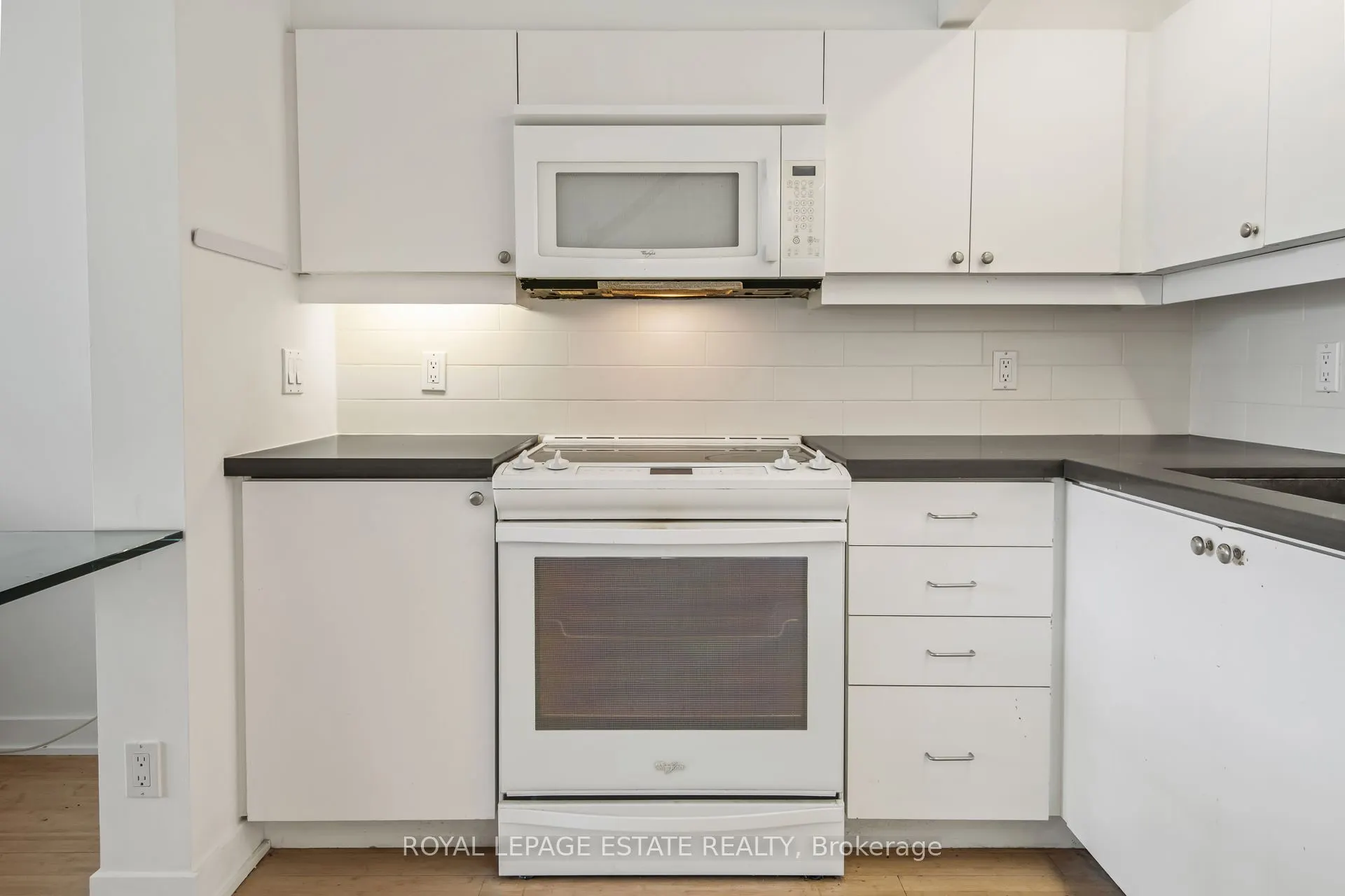 160 Baldwin Street, #301