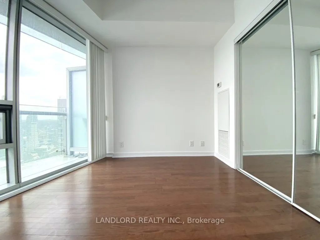 14 York Street, #5310