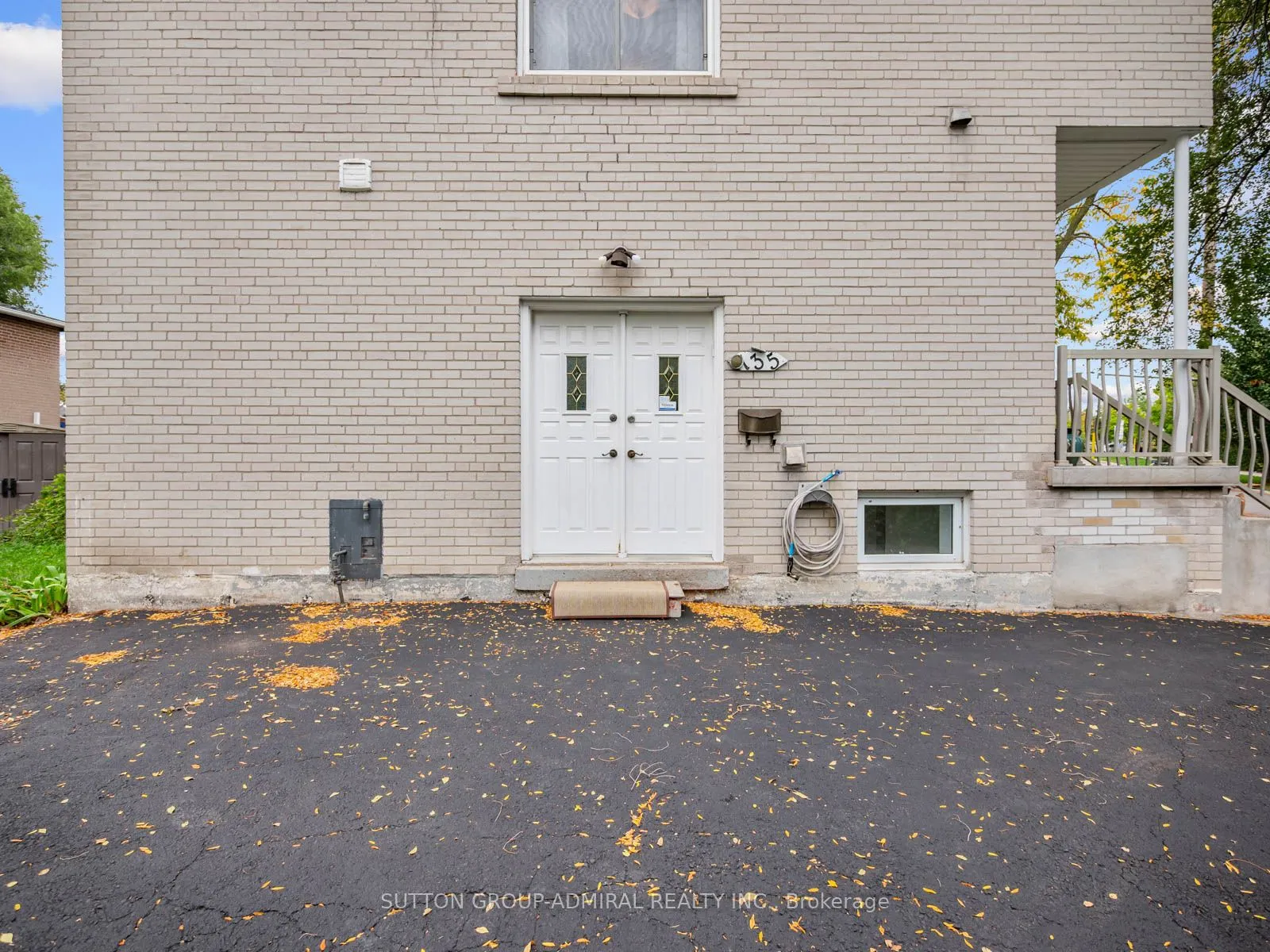 135 Elise Terrace
