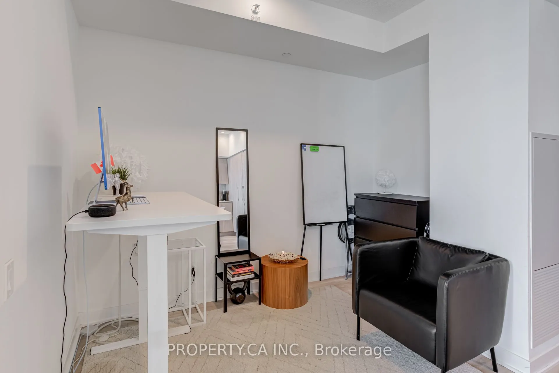 19 Bathurst Street, #4110