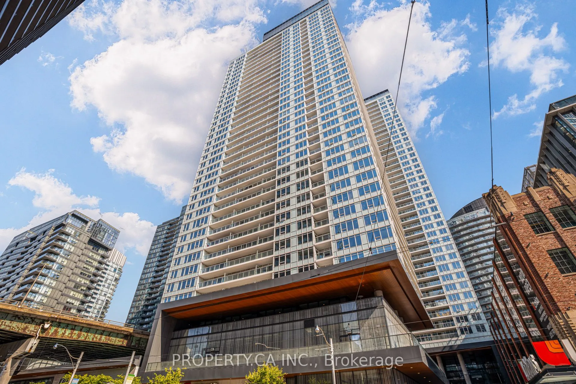 19 Bathurst Street, #4110