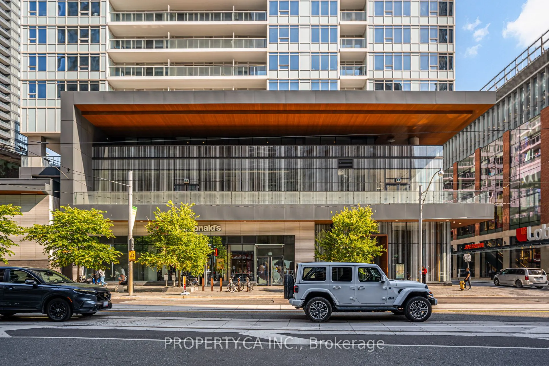 19 Bathurst Street, #4110