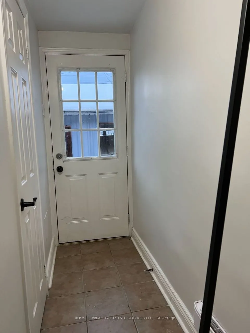 263 Grace Street, #Main Floor