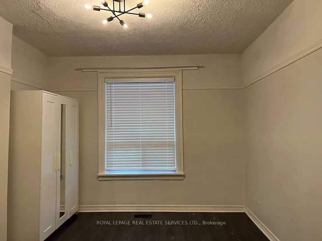 263 Grace Street, #Main Floor