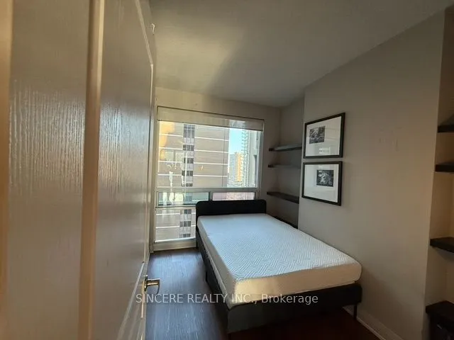 1121 Bay Street, #1701