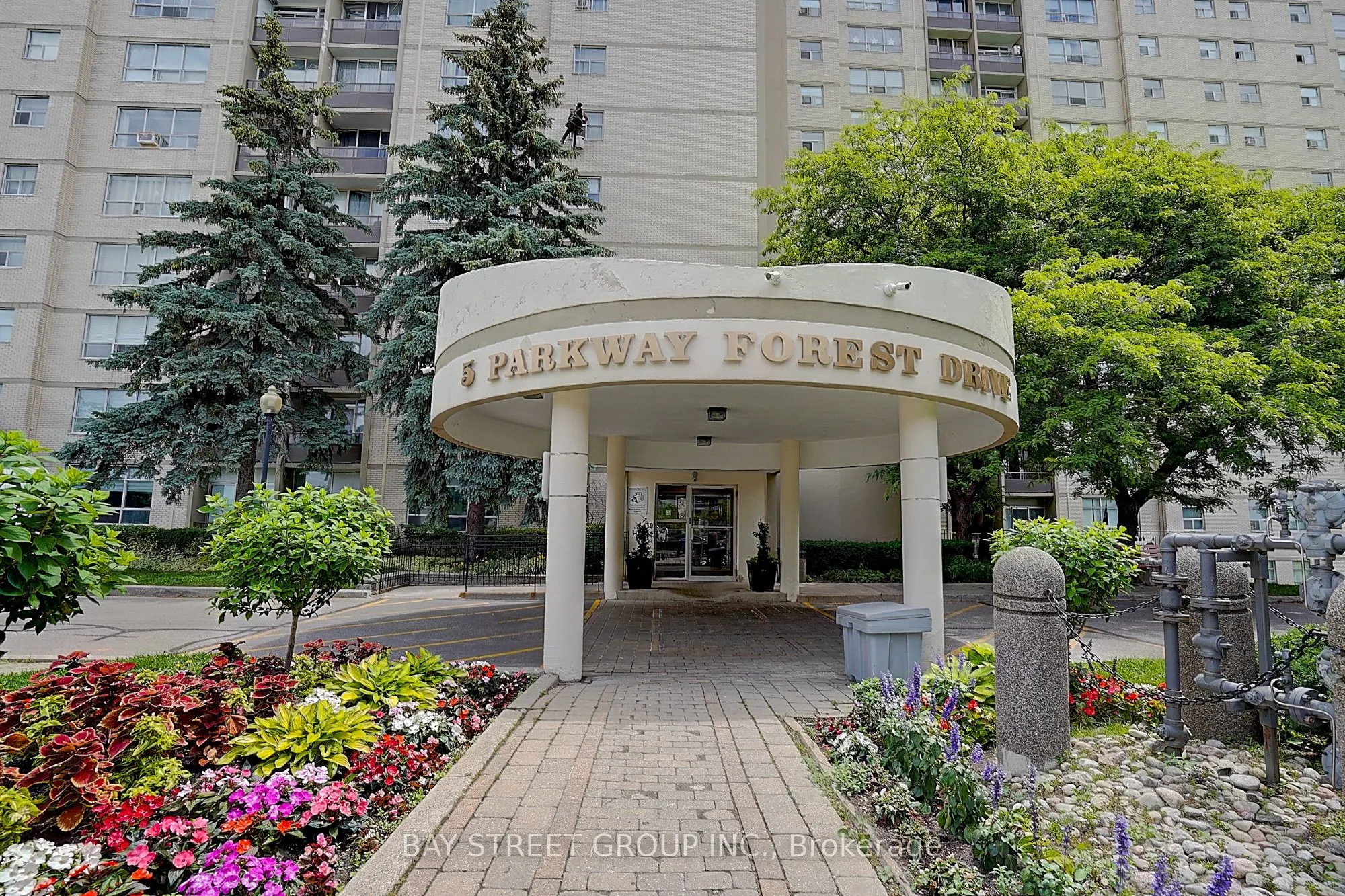 5 Parkway Forest Drive, #1512