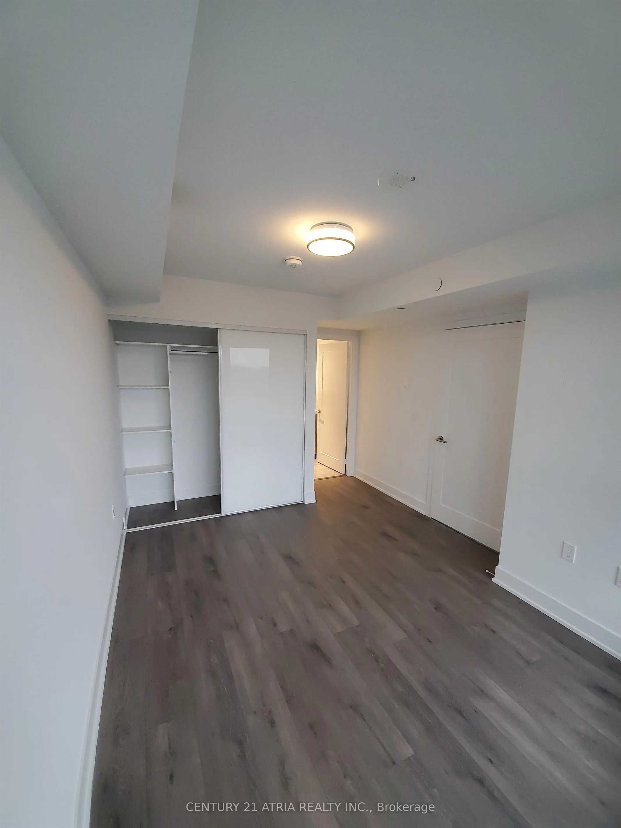 585 Bloor Street E, #617