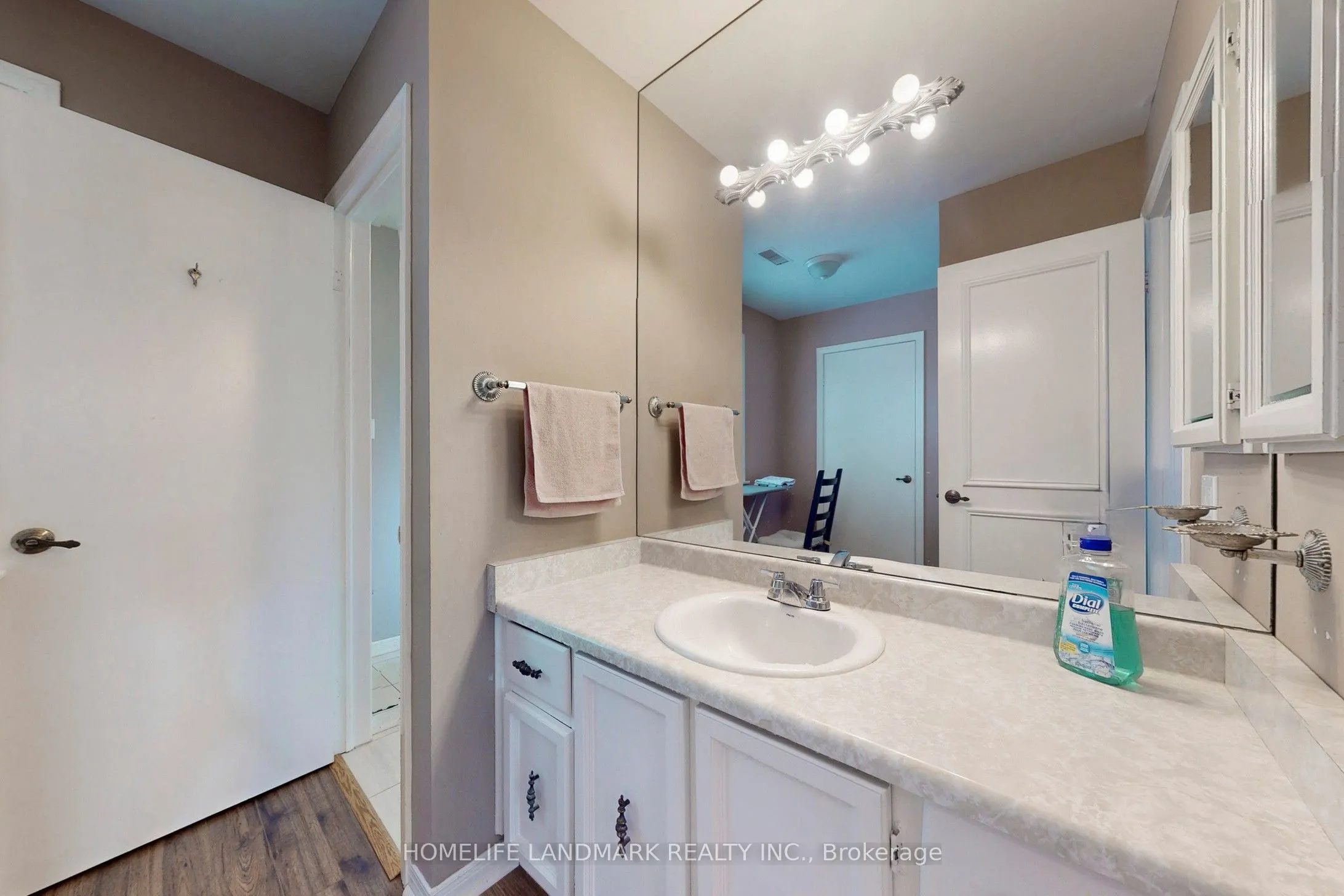 147 Mossgrove Trail