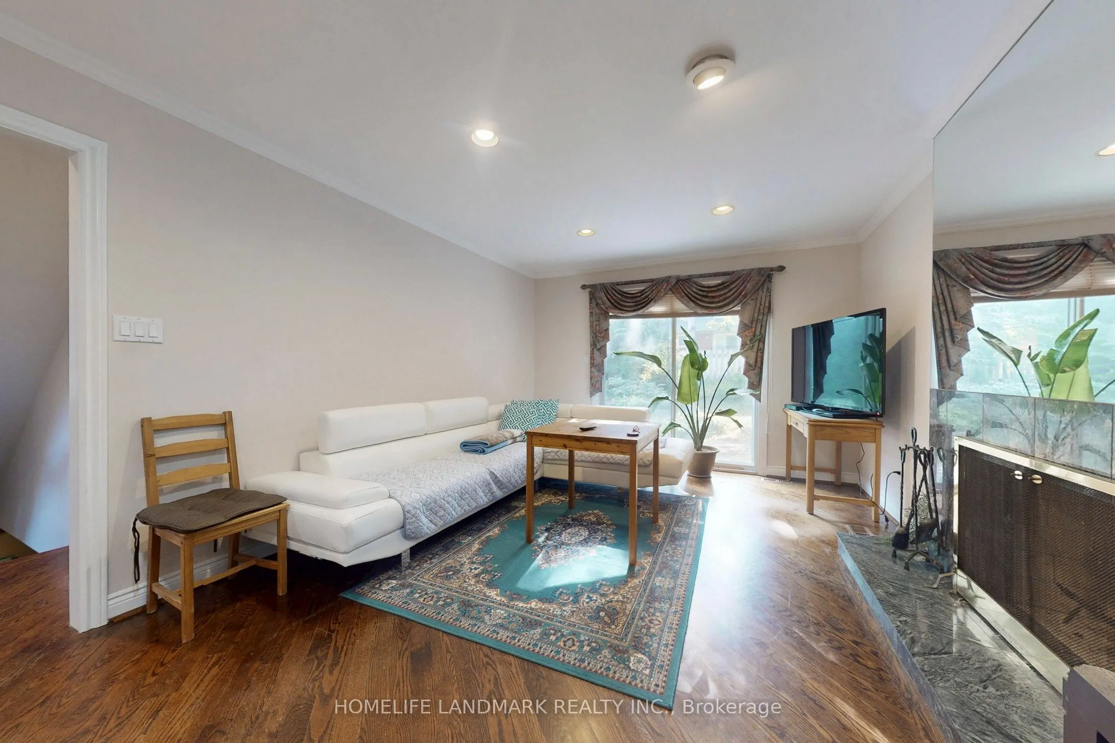 147 Mossgrove Trail
