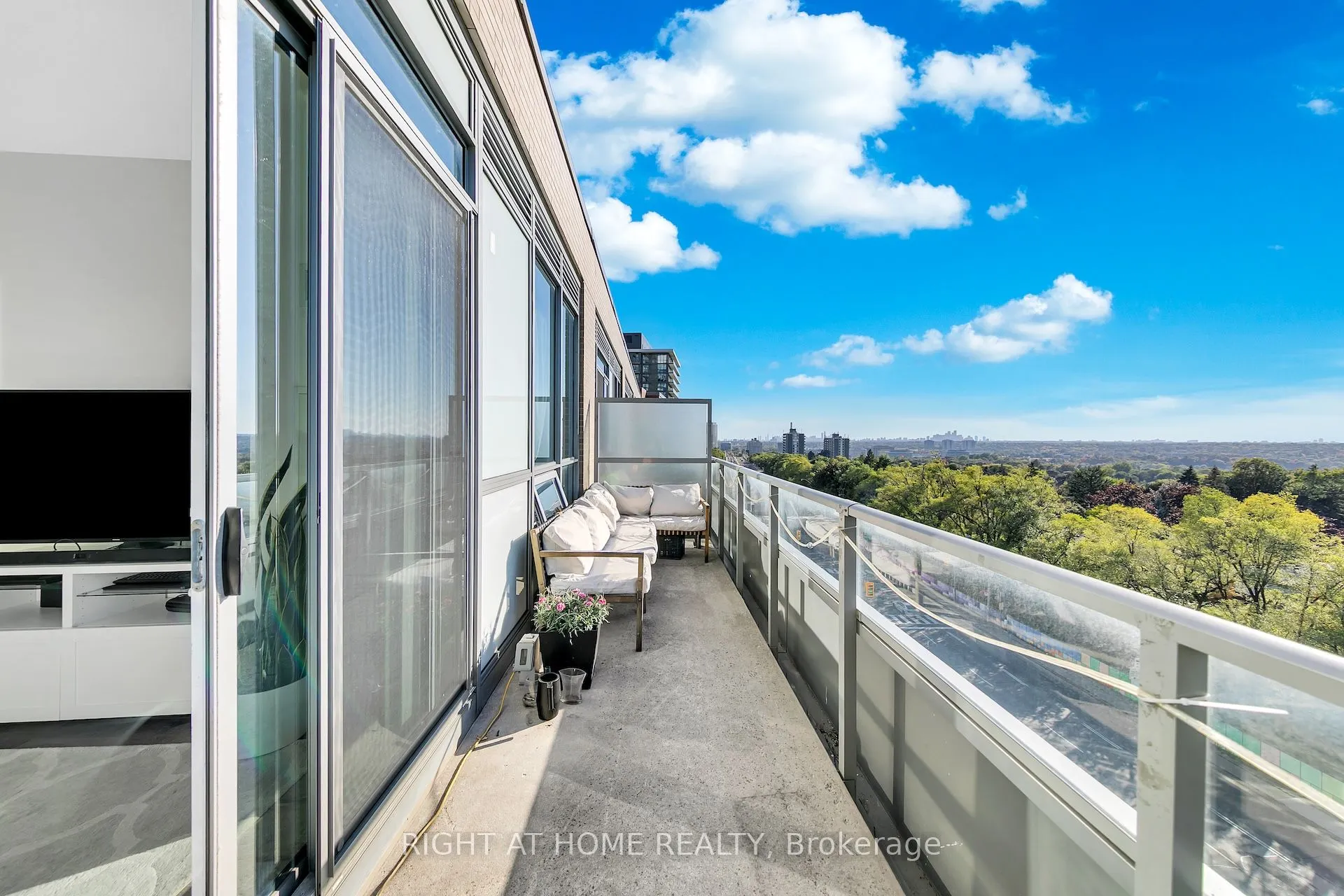 52 Forest Manor Road, #625