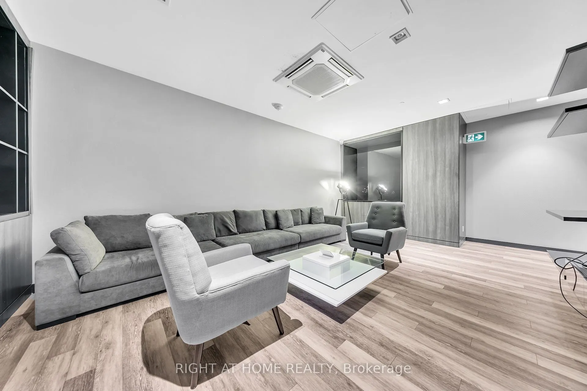 52 Forest Manor Road, #625
