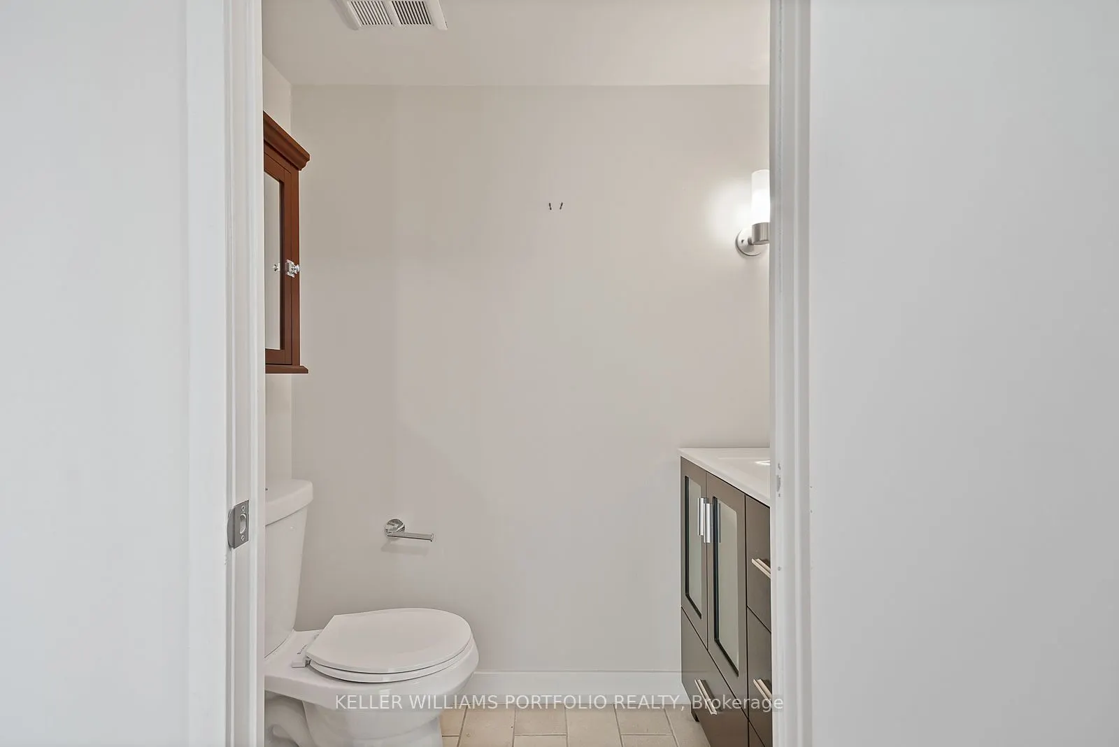 4K Spadina Avenue, #1918