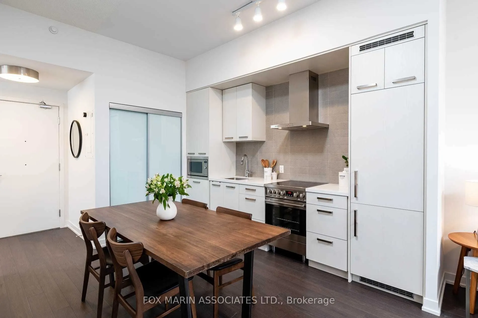 455 Front Street E, #S221