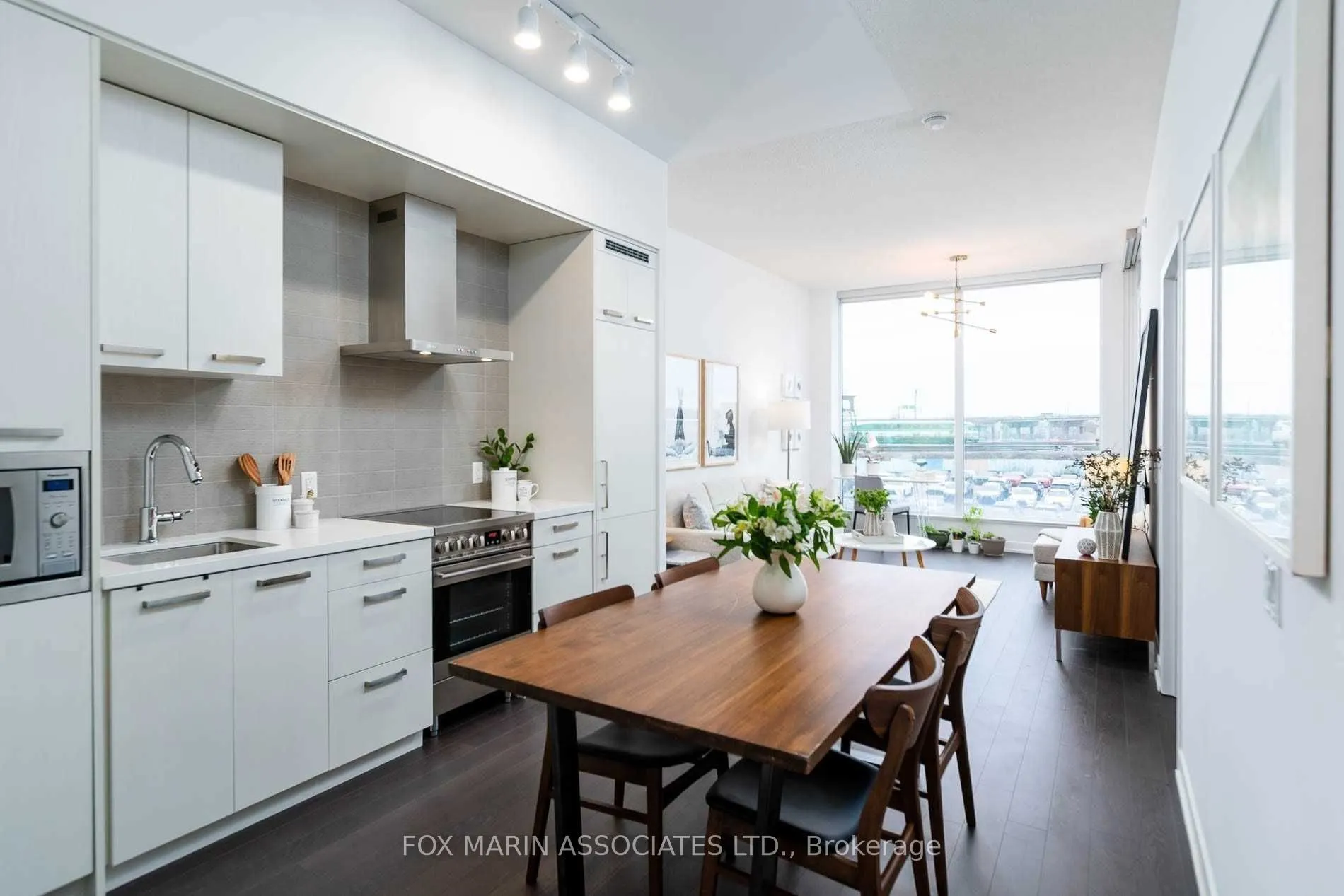 455 Front Street E, #S221