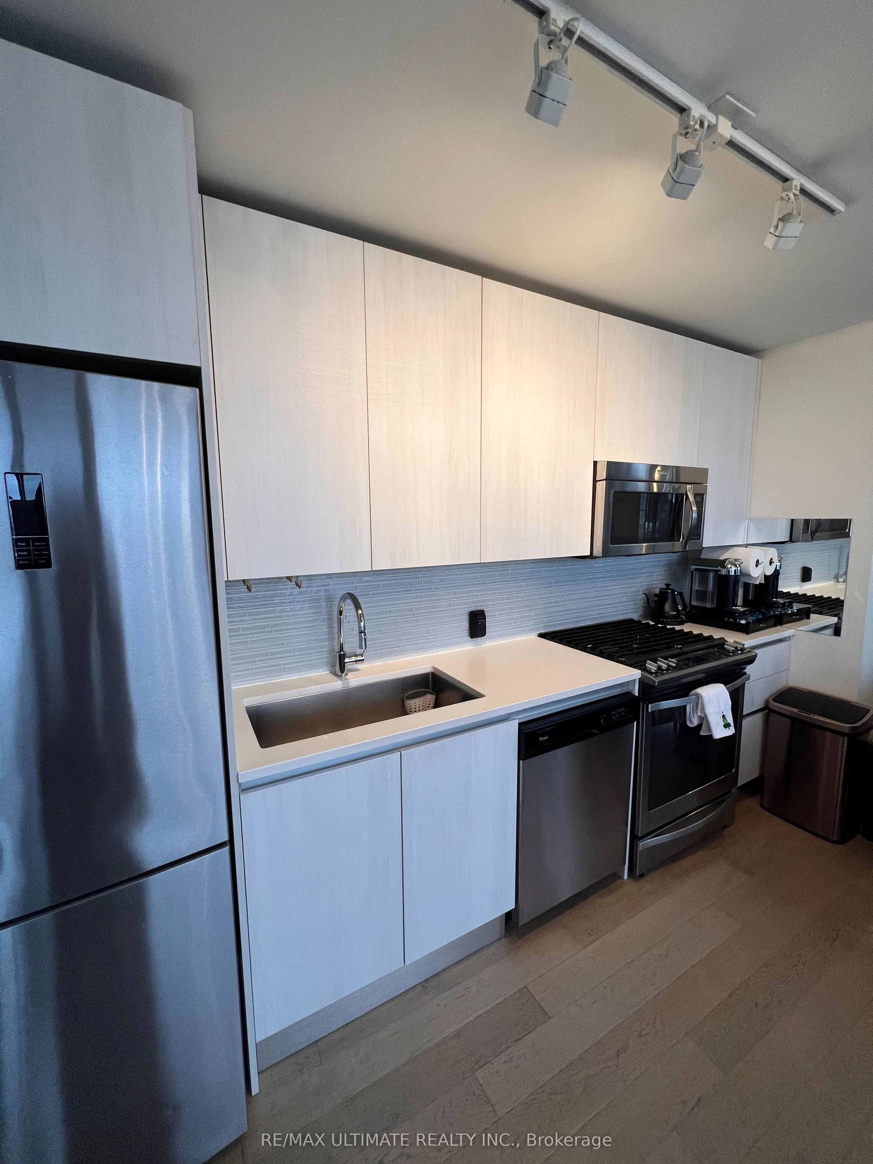 111 Bathurst Street, #1302