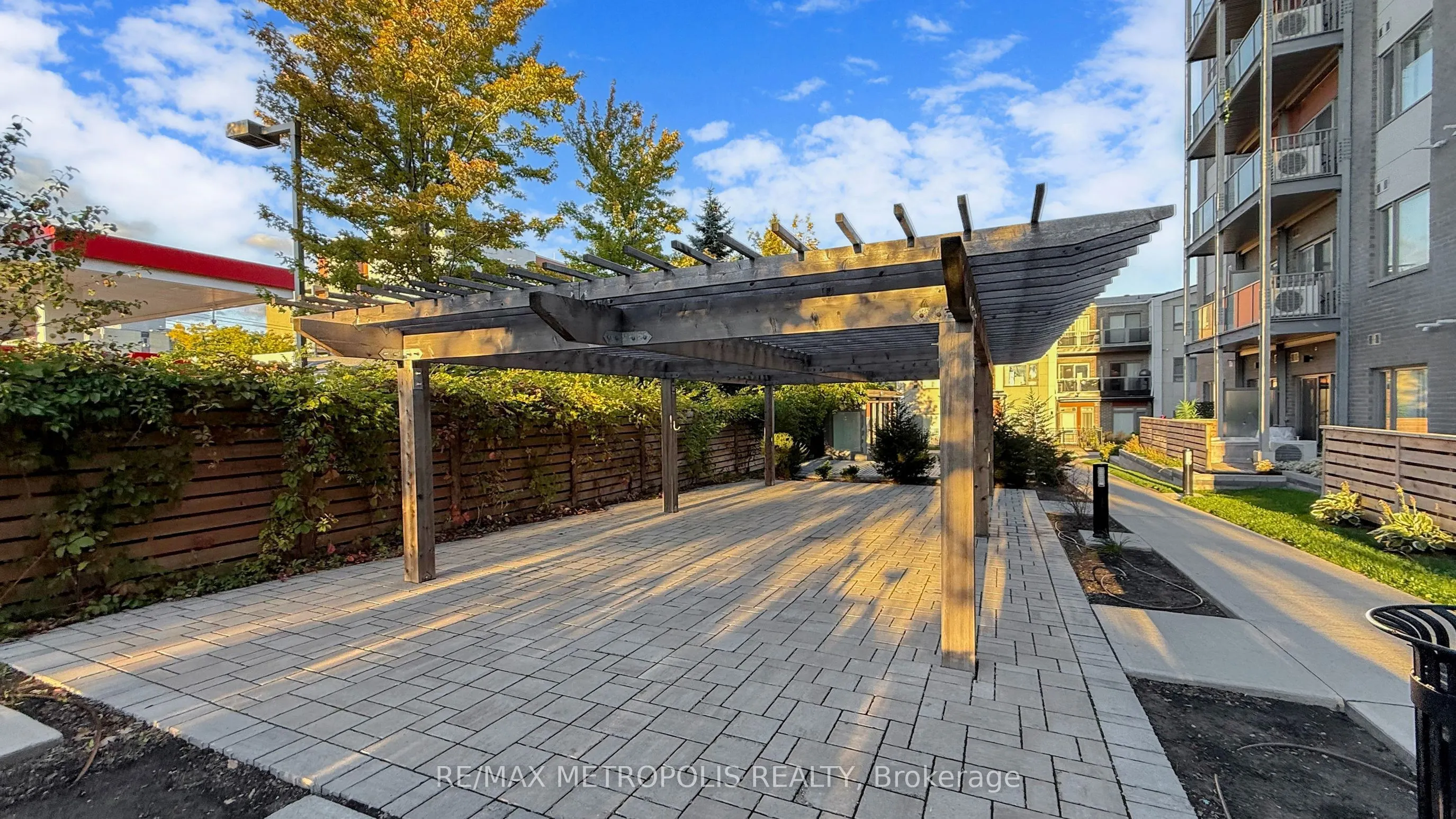 20 Orchid Court, #310