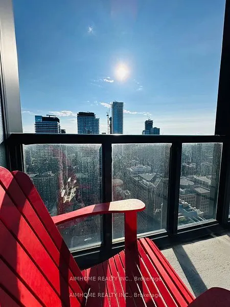 110 Charles Street E, #4303