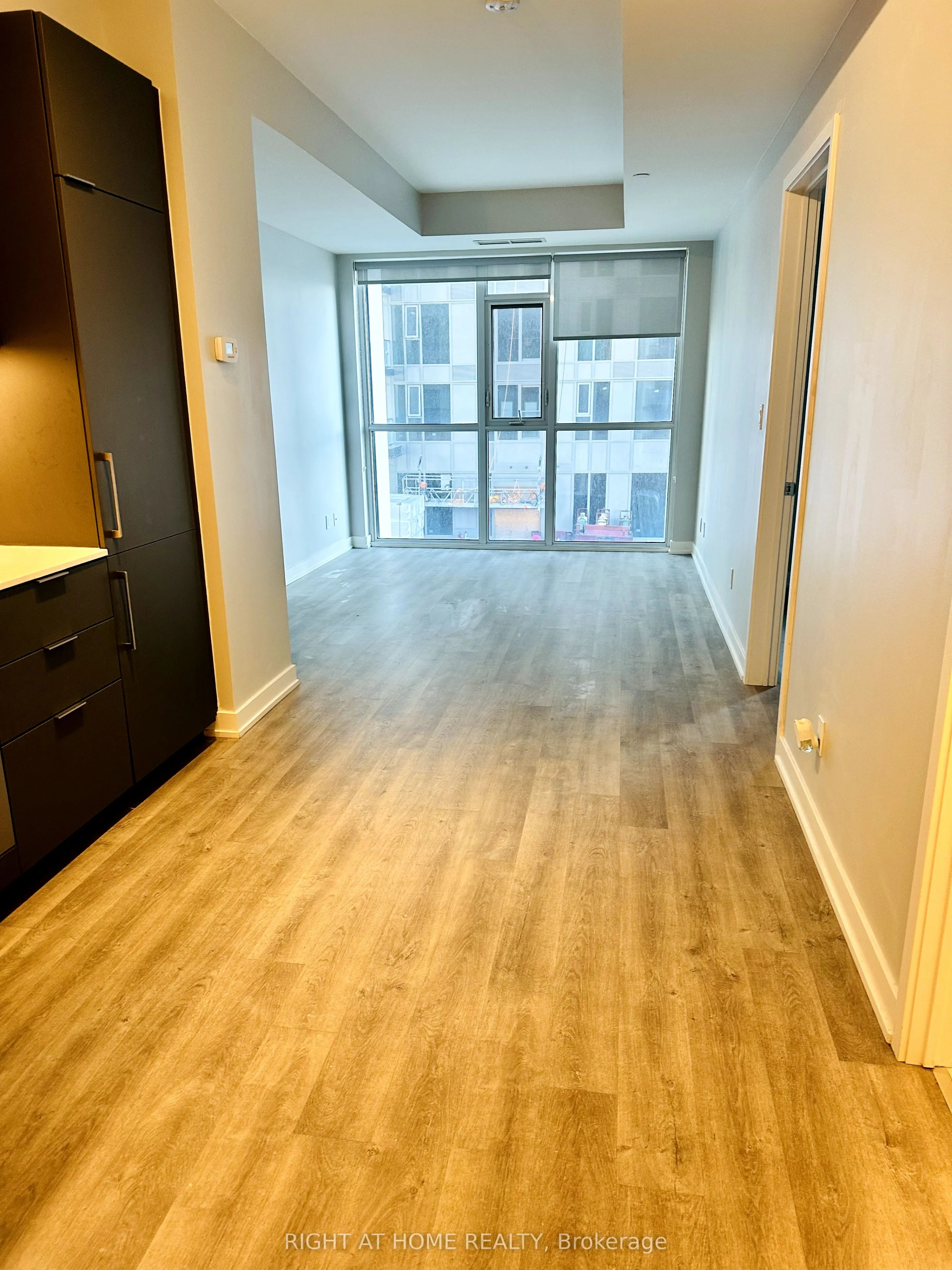 50 Ordnance Street, #804