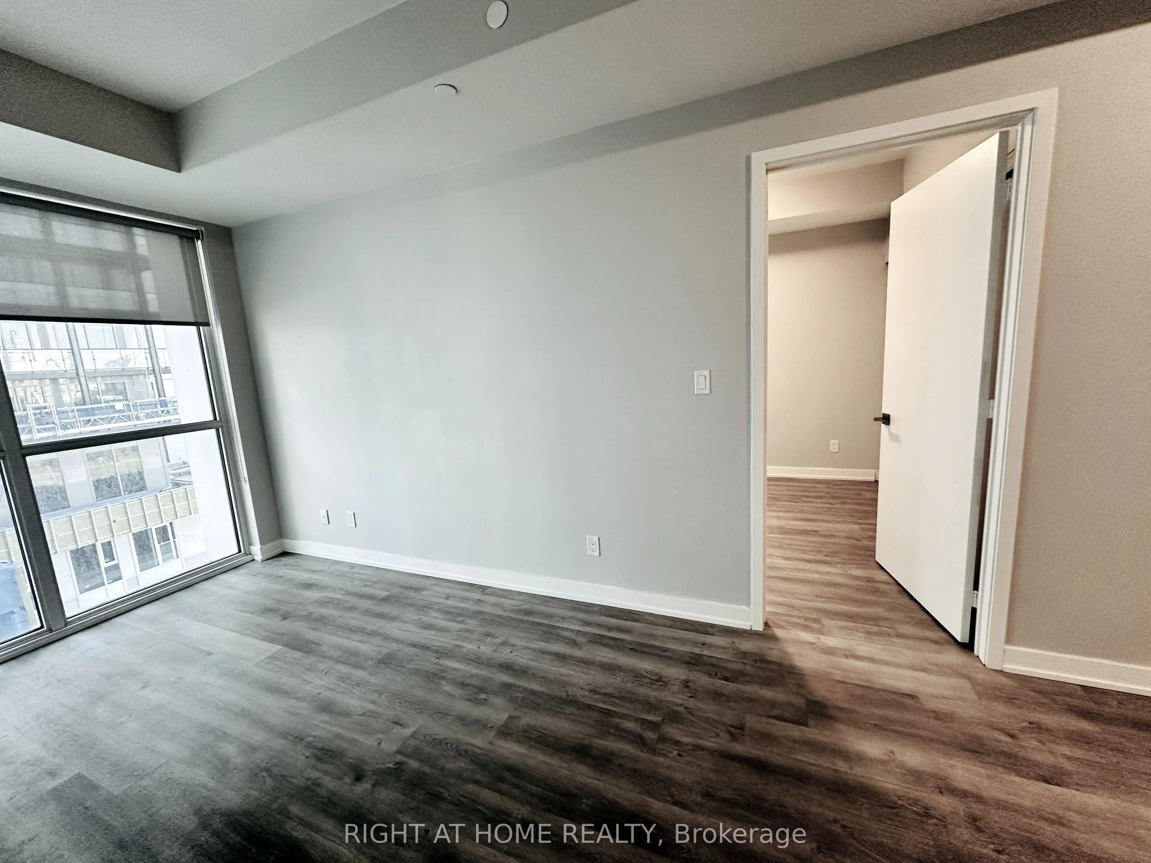 50 Ordnance Street, #804
