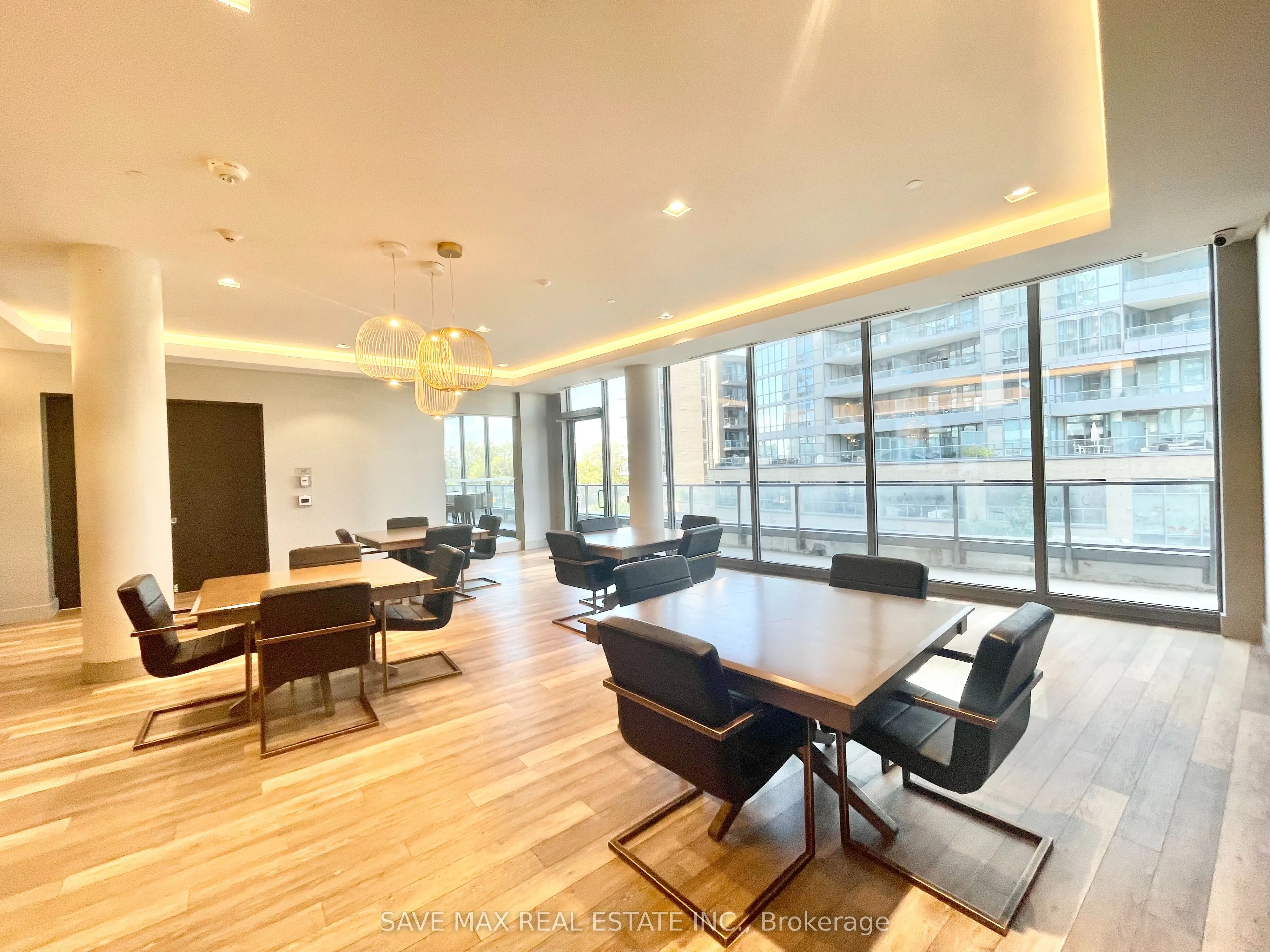 36 Forest Manor Road, #224