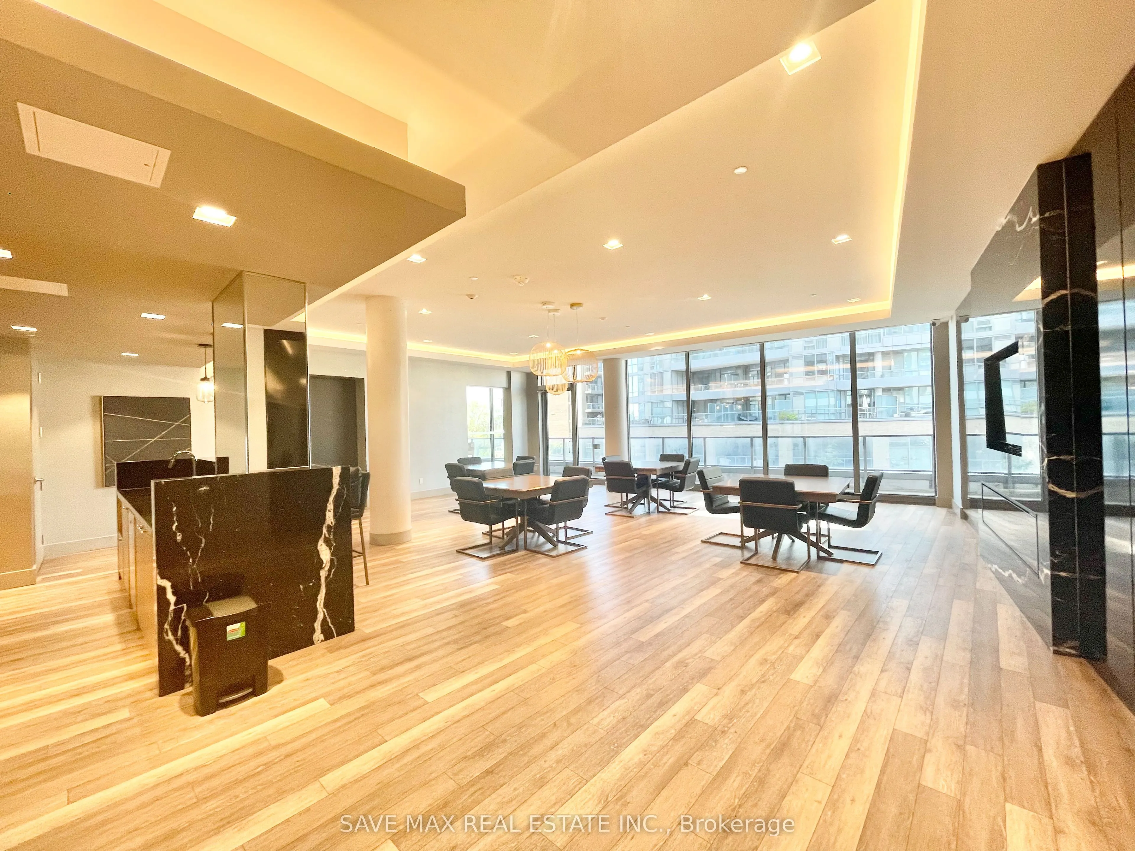 36 Forest Manor Road, #224
