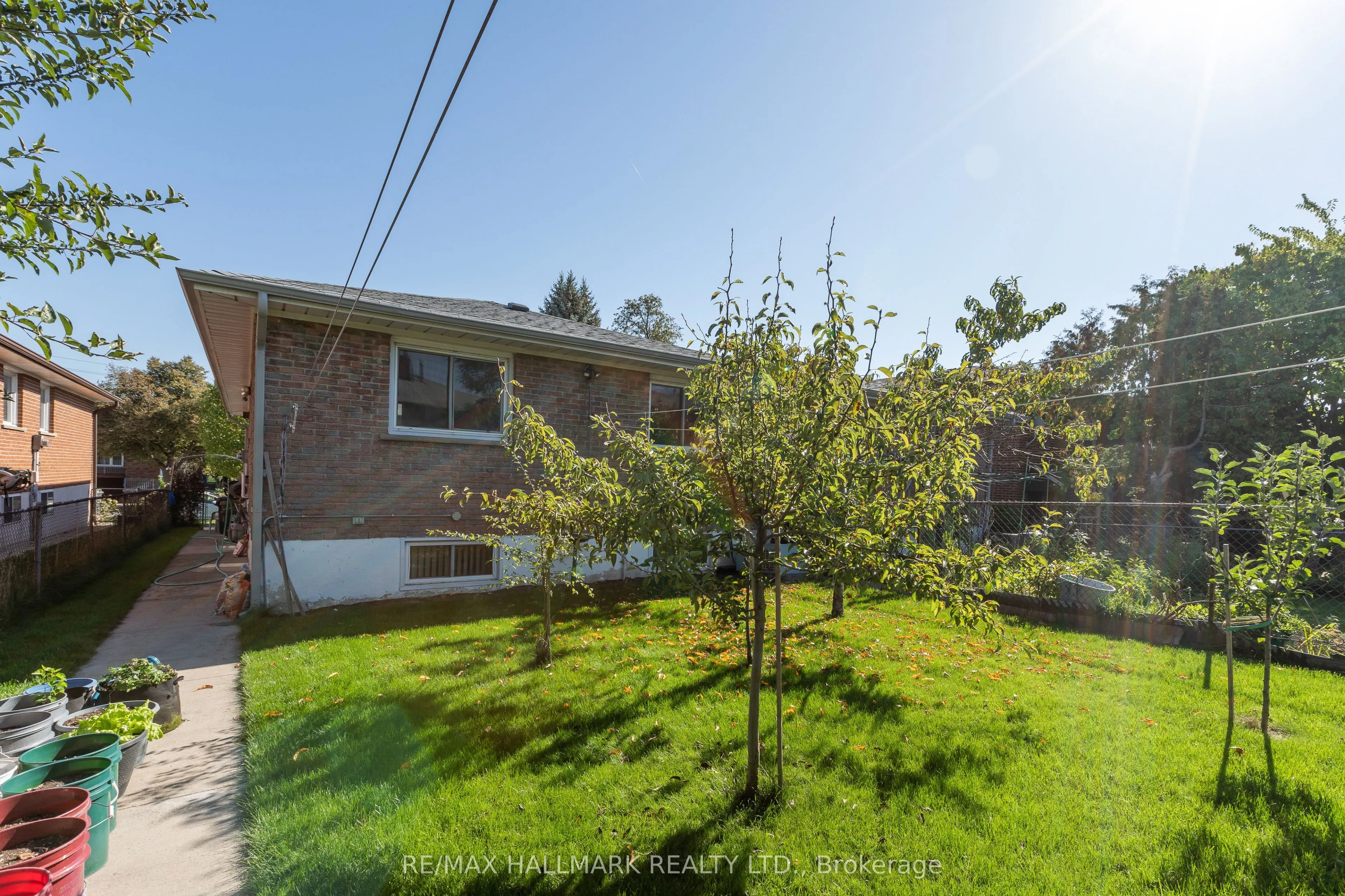 252 Apache Trail, #Upper